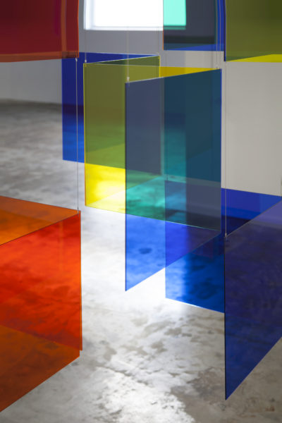 Modular Composition I, 2014 | 250 x 250 x 250 cm | Acrylic and stainless steel cable
